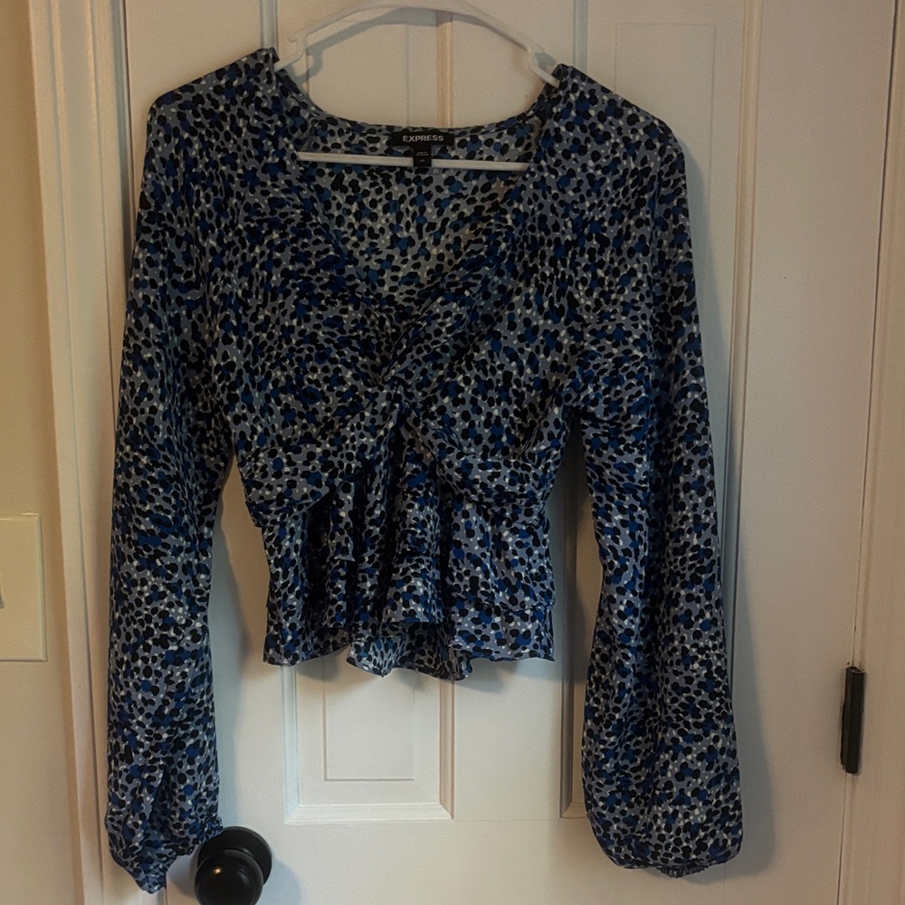 Express Women's Blue and Black Patterned Blouse
